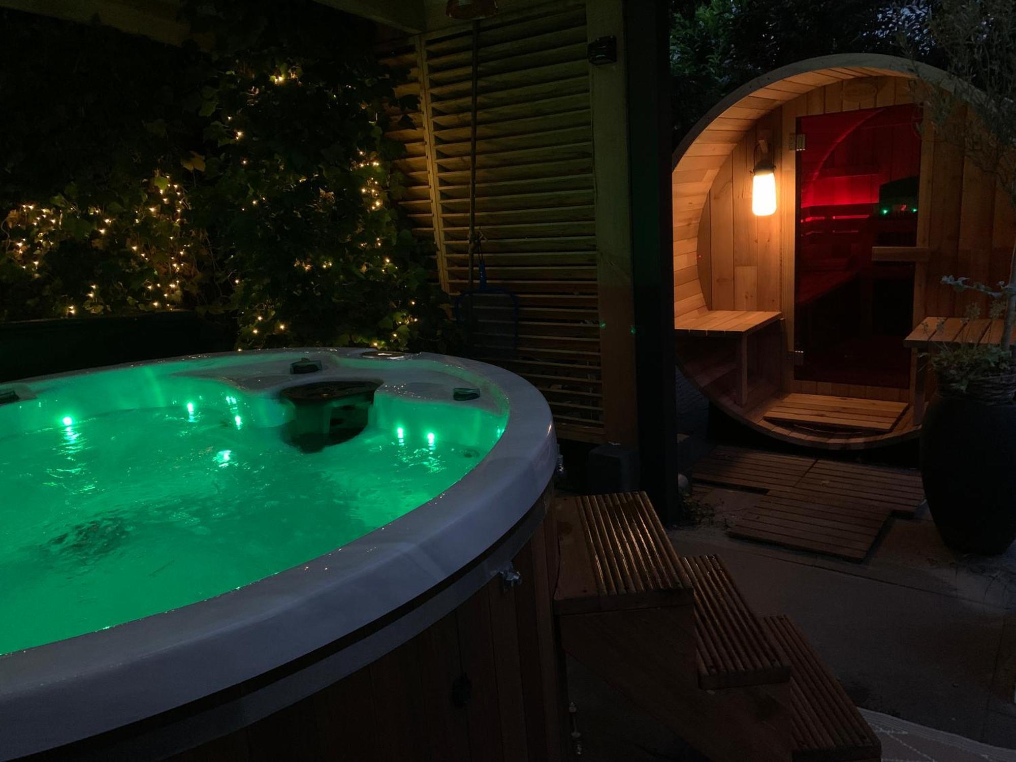 Romantisch Wellness Appartement Met Prive Hottub Sauna Gamesroom Den Ham Exteriér fotografie